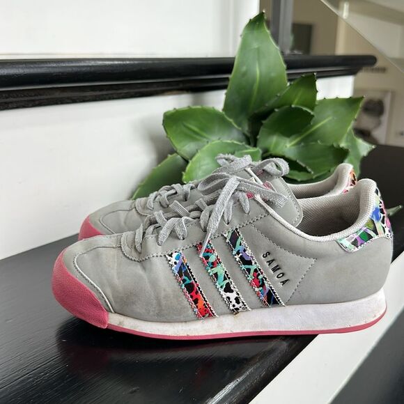 Adidas Samoa Women’s Sneakers Size 6- fit like a size 7 - Picture 4 of 8